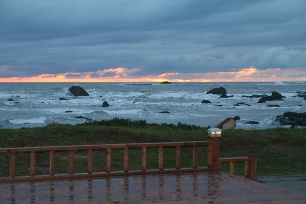 Oceanfront Lodge Crescent City Eksteriør billede