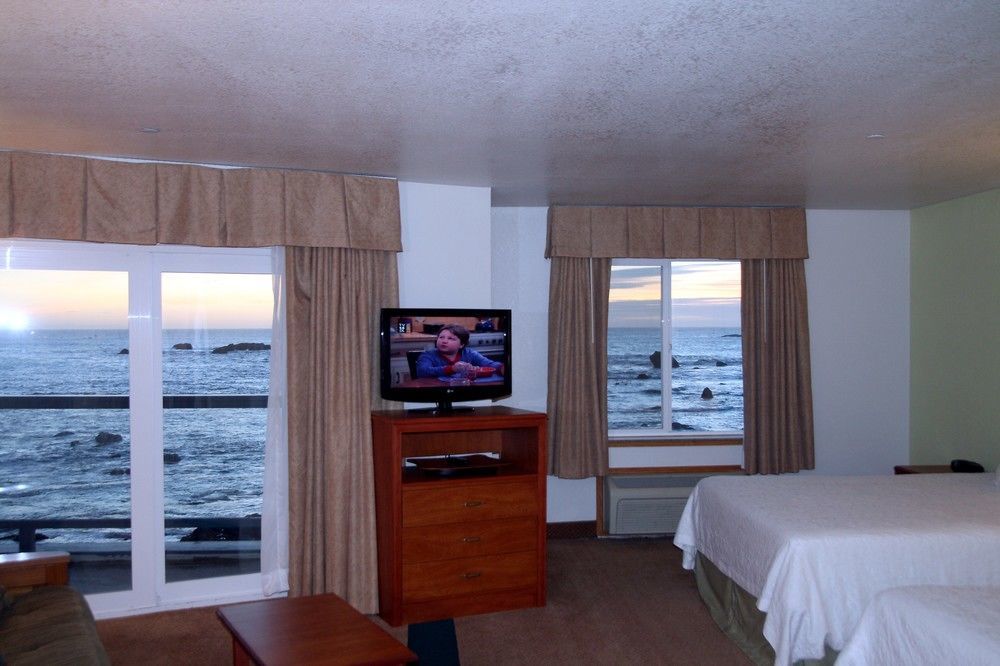 Oceanfront Lodge Crescent City Eksteriør billede